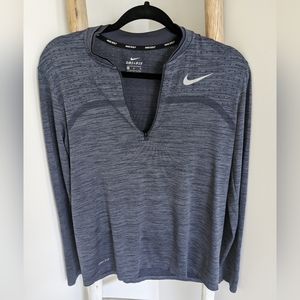 Nike Dri-Fit Top Size M Blue